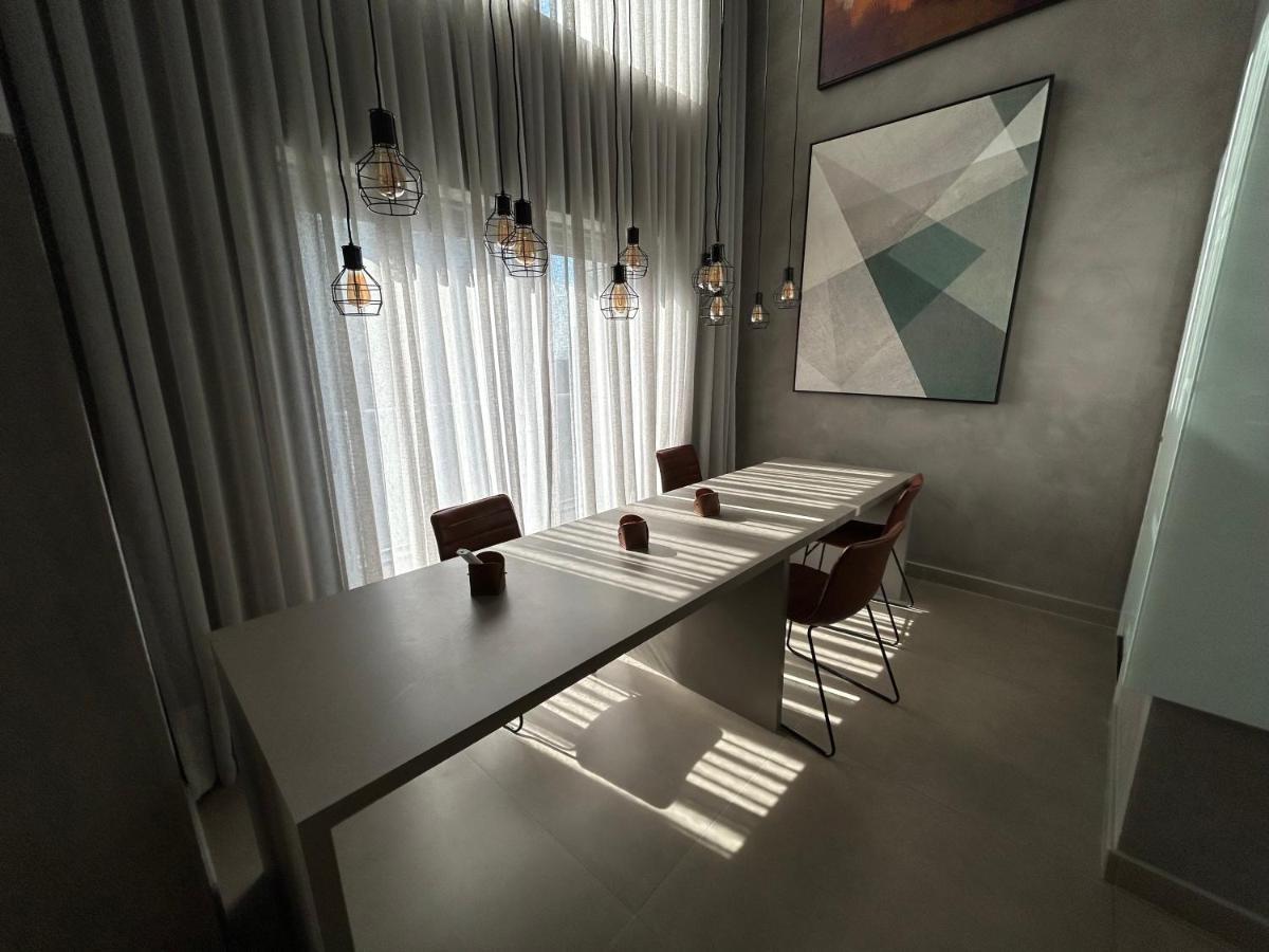 Apartamento 802 - Bela Cintra *
